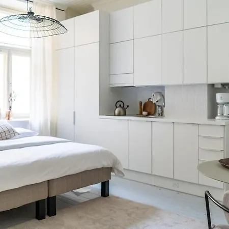Small With Spacious Bathroom In Ullanlinna